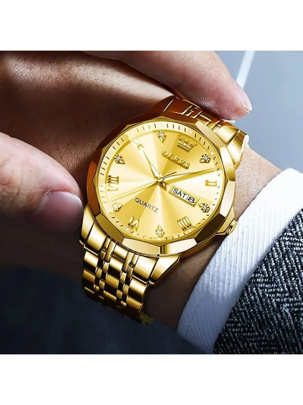 Men's All Gold Diamond Analog Quartz Stainless Waterproof Luminous Round Watch